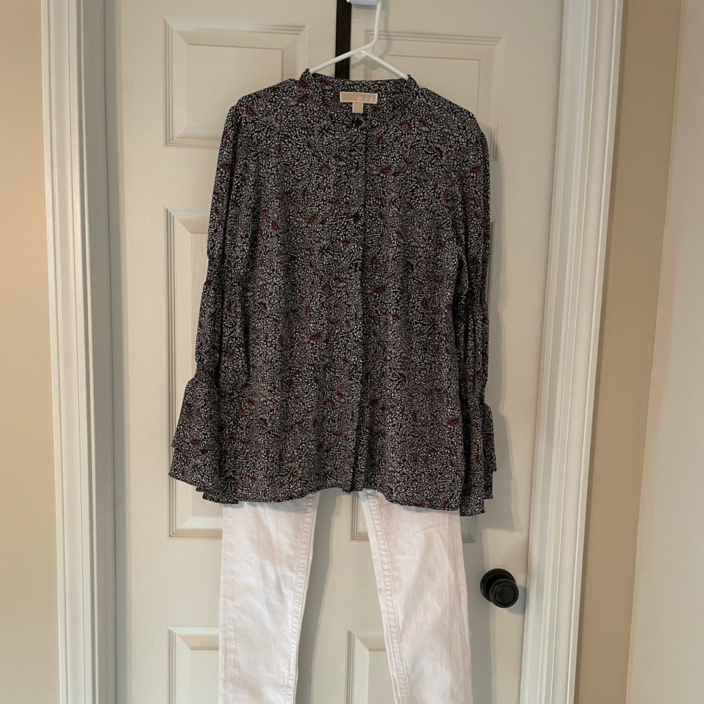 Michael Kors blouse in black